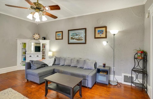 Mound Apartment | Snowmobile Trail On-Site: Lakefront Mound Apt!
