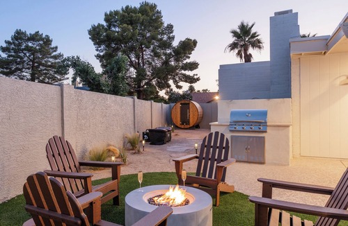 Santiago Cottage | Solara - Pool & Spa - Sauna & Cold Plunge
