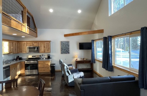 Soldotna Cottage | Soldotna Kenai Moose Lane Cottage # 2 Central to Kenai River Fishing