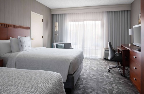 Camelback East Hotel | Sonesta Select Phoenix Camelback