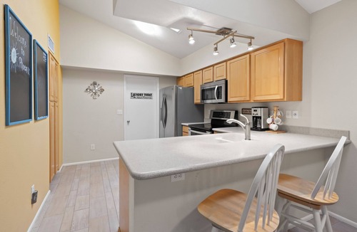 Desert Foothills Estates House | South Mountain Home in a Quiet Area - Trail Access Close🏜🏌️‍♀️-⛳️ - Summer Specials
