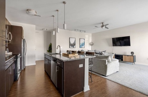 Grandview Heights Apartment | Spacious 2-Bed with a Pool, Hot Tub and Gym