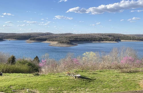 Mountain Home Condo | Spacious 2 bedroom condo with stunning lake view #11