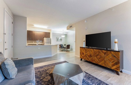 Daytona Beach Apartment | Spacious 3BR | Pool, Gym, Near Beach and Speedway