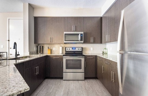 Daytona Beach Apartment | Spacious 3BR | Pool, Gym, Near Beach and Speedway