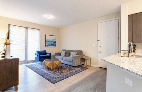 Daytona Beach Apartment | Spacious 3BR | Pool, Gym, Near Beach and Speedway