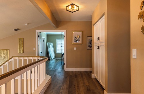 Covey House | Spacious 5-bedroom house with WiFi, AC in fantastic Scottsdale