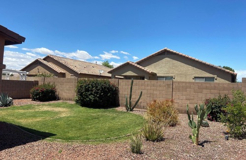 Avondale House | Spacious 5-bedroom house Avondale Sox Dodgers State Farm Stadium Nascar