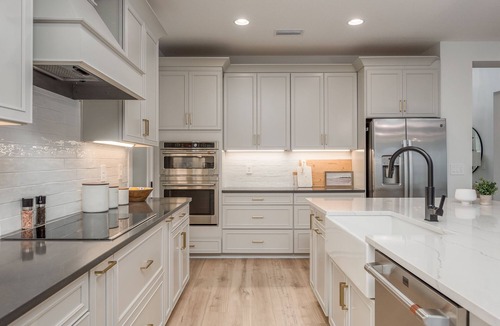 Sarasota House | Spacious 5-bedroom Pool Home in fabulous Sarasota with AC—7-Month Minimum
