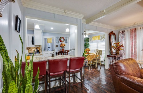 Briarcrest Estates Cottage | Spacious Bryan Vacation Rental w/Pool & Patio!