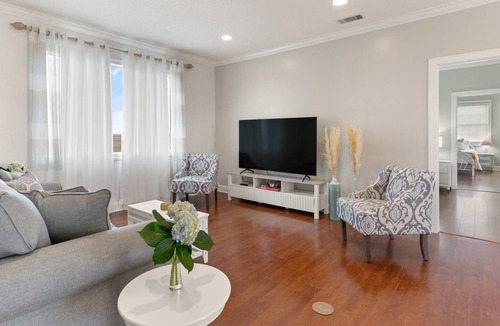 Brunswick House | Spacious|Marsh Views|Pool|10 min from St. Simons