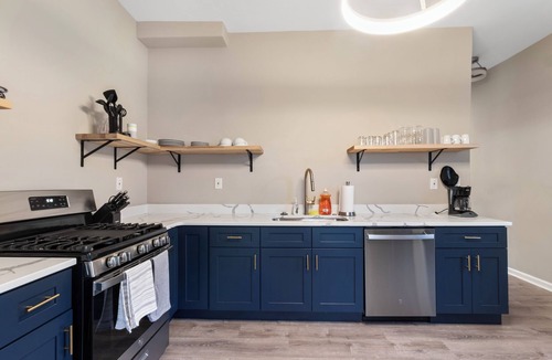 Cincinnati House | Spacious three bedroom ten min from downtown!