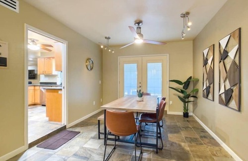 Tempe House | Spectacular! 4bdr-Single-Story Home Private Pool!