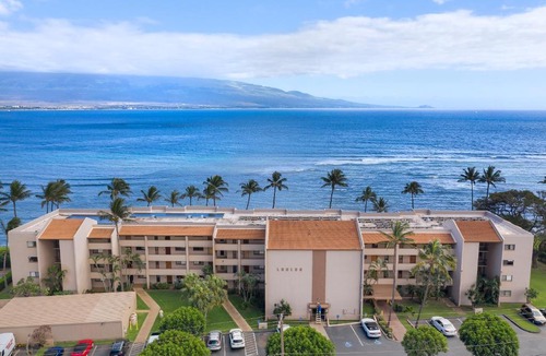 Maalaea Apartment | Spectacular luxury , modern oceanfront condo Maalaea-Kihei ,Maui