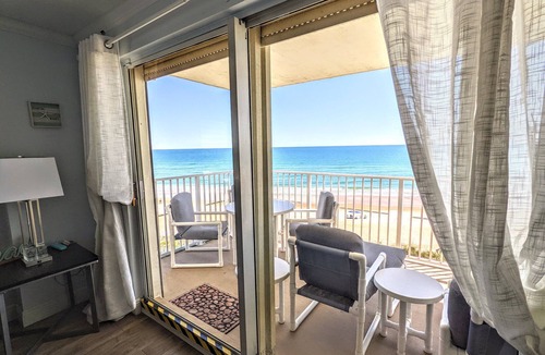 Ormond-by-the-Sea Condo | Spectacular views and relaxing ocean breezes!