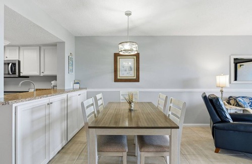 St. Augustine Beach Condo | St. Augustine Oceanfront Vacation Rental - 2BR, Sleeps 6