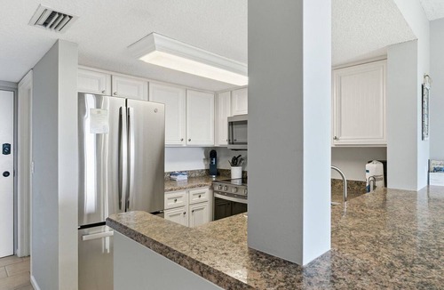 St. Augustine Beach Condo | St. Augustine Oceanfront Vacation Rental - 2BR, Sleeps 6