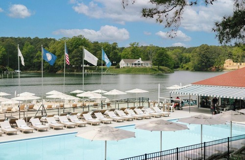 Irvington Hotel | Start Your Day w/Relaxing Views from Your Veranda–Experience a Tranquil Retreat