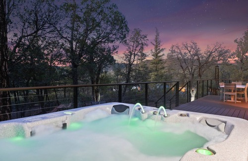 Strawberry Cabin | Strawberry Sky A-Frame Modern Cabin with Huge Deck & Hot Tub