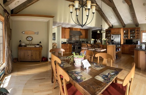 Starlight House | STREAMSONG