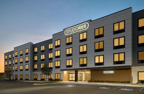 Harbison Hotel | StudioRes by Marriott Columbia Harbison