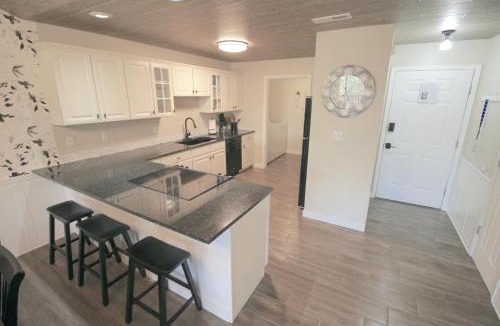Table Rock Apartment | Stunning 2 Bdrm/2 Bath Pointe Royale Resort & Golf