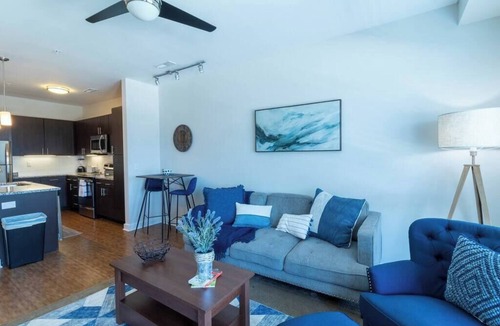 Grandview Heights Condo | Stunning 2-Bed in Grandview