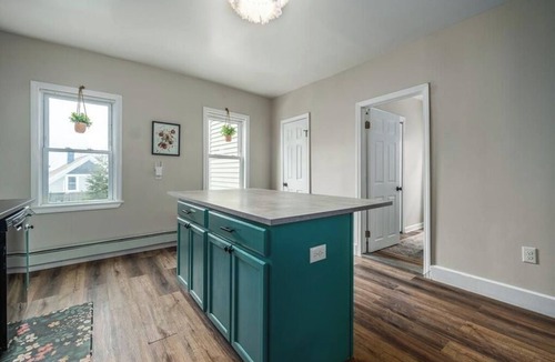 Providence Apartment | Stylish 3BR on the East Side of Providence