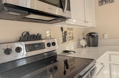 Apache Junction House | Superstition Serenity 4BR /w Hot Tub, Hiking, Golfing