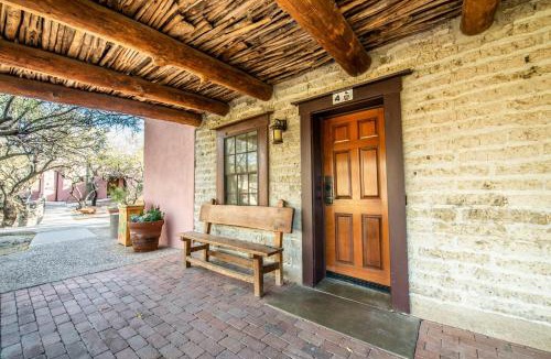 Tanque Verde Cabin | Tanque Verde Guest Ranch