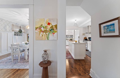 Wayzata House | "The Broadway Hideaway" by Roxy Rentals