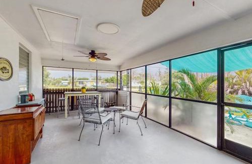 Grove City House | The Dockhouse