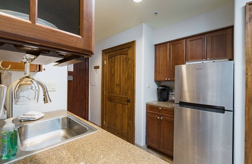 Purgatory Condo | The Element Studio | AC, Pool, Hot Tub, Golf & Ski