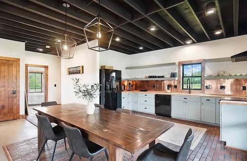 Granville Apartment | The Elysian Retreat