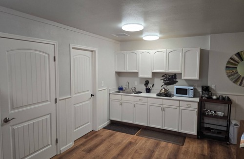 Pine Cabin | The Suite at Pine Ranch in Pine AZ where Elk and Deer visit on a regular basis!