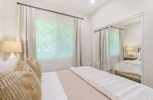 Camarillo House | This house is a 2 bedroom(s), 2 bathrooms, located in Camarillo , CA.