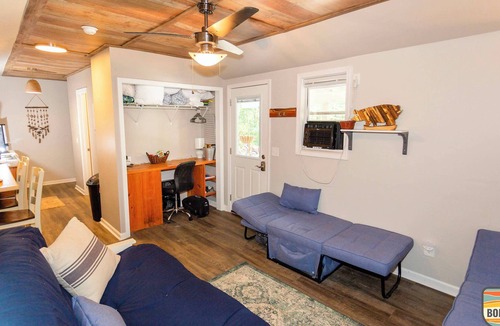 Lake Lure Cottage | Tiny Home + MountainView & Games, Lake Lure 2miles