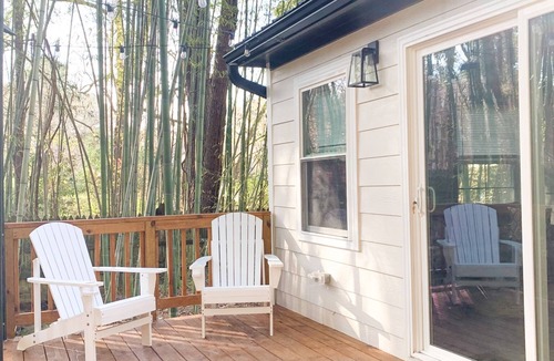 Durham Cottage | Tiny house- near Duke University/Hospital, walk to food