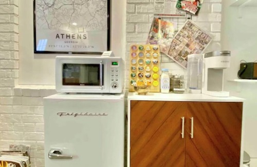 Athens Apartment | Toadhaus - Modern Studio Suite in Athens GA Residential UGA safe private patio