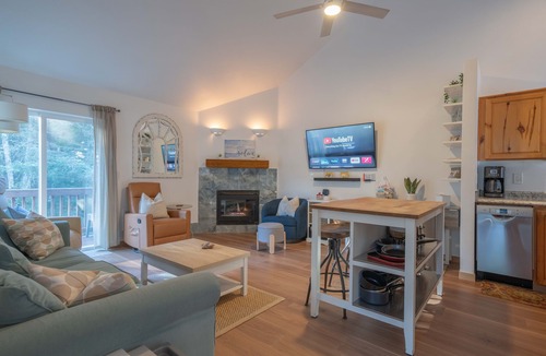 Tolovana Park House | Tolovana 3 - 700ft to Beach - Family Fun - Dogs Ok!