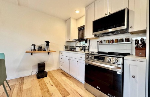 Placerville Apartment | Unique Container Home · 20 Acres · Starry Nights · EV Charger