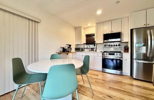 Placerville Apartment | Unique Container Home · 20 Acres · Starry Nights · EV Charger