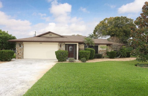 Venice Gardens House | VENICE-- WITH A POOL -- LOW SUMMER RATES