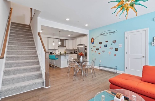Wake Forest Condo | Walk to Downtown | Coffee Bar | 3 King Beds