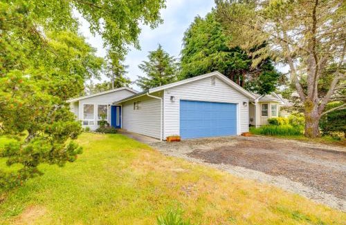 Seaside House | Walk to Seaside Beach: Vacation Rental Cottage!