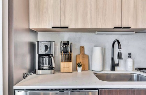 Pendleton Apartment | Walkable Studio to Downtown