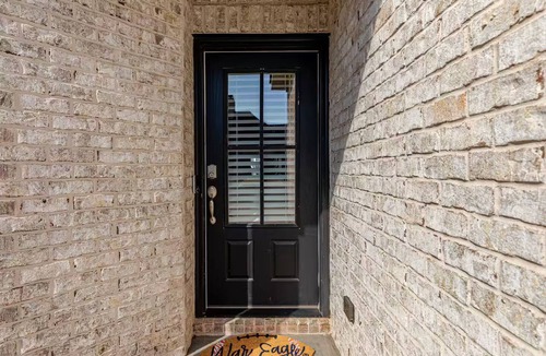 Auburn House | War Eagle Landing