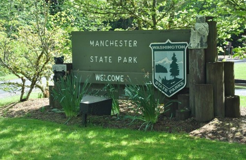 Retsil House | Water view high bank two bedroom private border Manchester State Park.