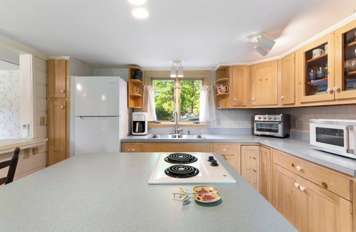 West Chesterfield House | Waterfront Cottage with Private Dock & Sensational Views
