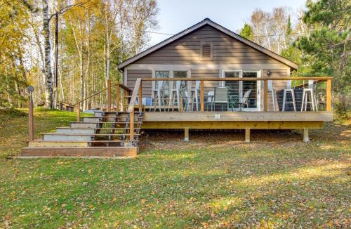 Duluth House | Waterfront Duluth Cabin w/Deck & River View!